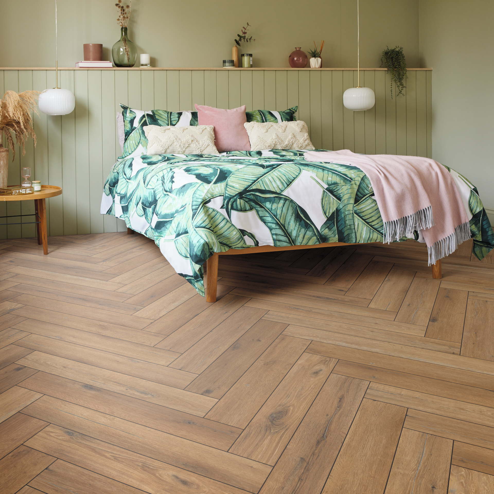 Traditional Character Oak